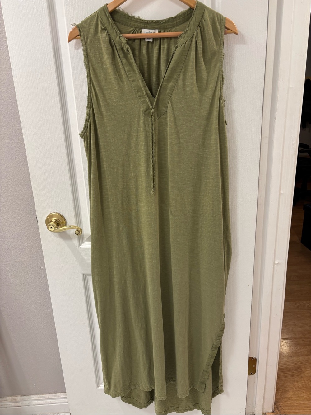 Sundance Olive Green Cotton Sleeveless V-Neck Maxi Dress Pockets Side Slit